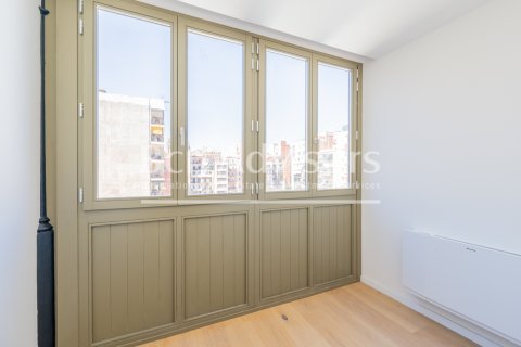 2 bedrooms apartment for sale in Barcelona, Catalonia, Spain № 2886 - photo 5