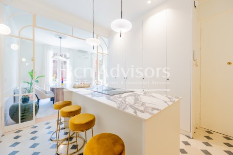 2 bedrooms apartment for sale in Barcelona, Catalonia, Spain № 2889 - photo 14