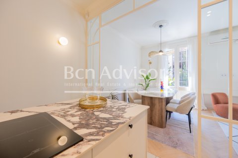 2 bedrooms apartment for sale in Barcelona, Catalonia, Spain № 2889 - photo 16
