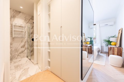 2 bedrooms apartment for sale in Barcelona, Catalonia, Spain № 2889 - photo 28
