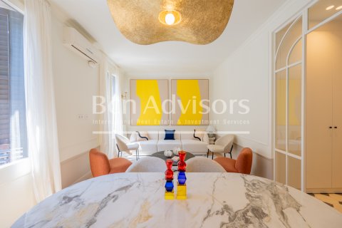 2 bedrooms apartment for sale in Barcelona, Catalonia, Spain № 2889 - photo 4