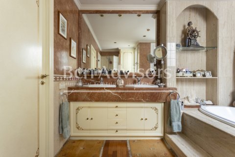 2 bedrooms apartment for sale in Barcelona, Catalonia, Spain № 2888 - photo 23