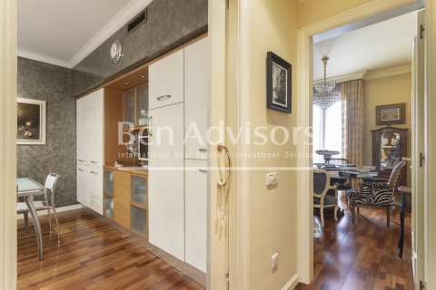 2 bedrooms apartment for sale in Barcelona, Catalonia, Spain № 2888 - photo 9