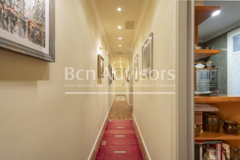 2 bedrooms apartment for sale in Barcelona, Catalonia, Spain № 2888 - photo 15
