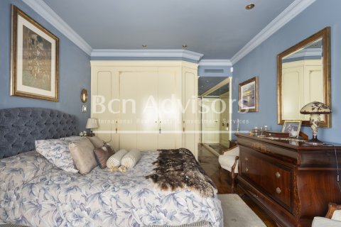 2 bedrooms apartment for sale in Barcelona, Catalonia, Spain № 2888 - photo 21