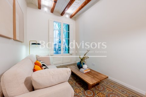 Купить квартиру в Барселона, Испания с 2 спальни, 74м², № 2890 - фото 3