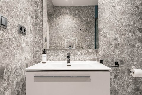 3 bedrooms apartment for sale in Barcelona, Catalonia, Spain № 6811 - photo 25