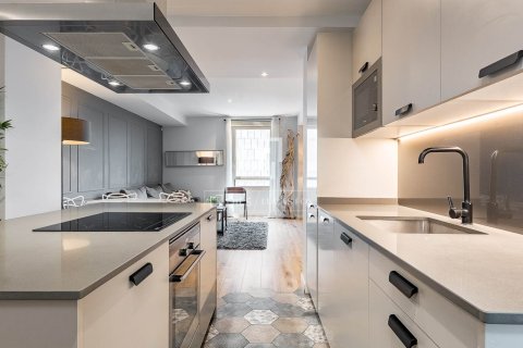 3 bedrooms apartment for sale in Barcelona, Catalonia, Spain № 6811 - photo 21