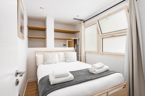 3 bedrooms apartment for sale in Barcelona, Catalonia, Spain № 6811 - photo 15