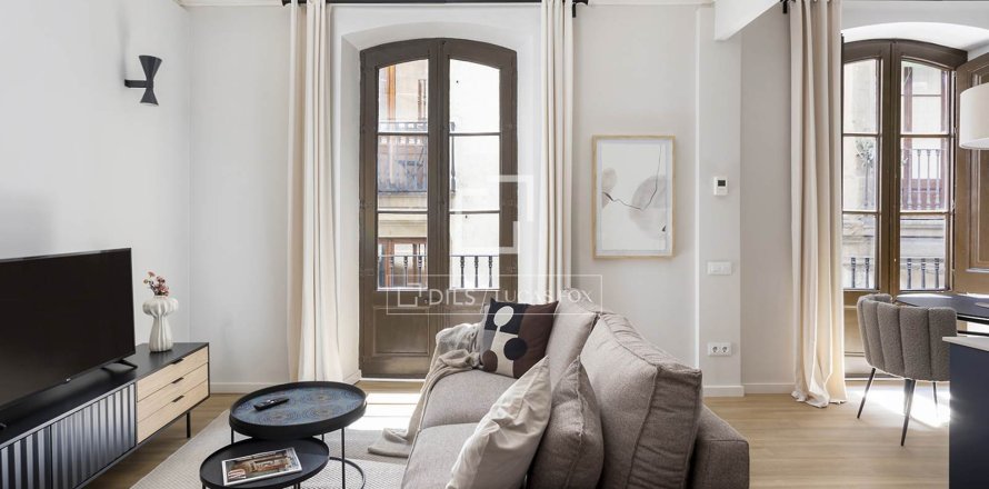 1 bedroom apartment for sale in Barcelona, Catalonia, Spain № 6815