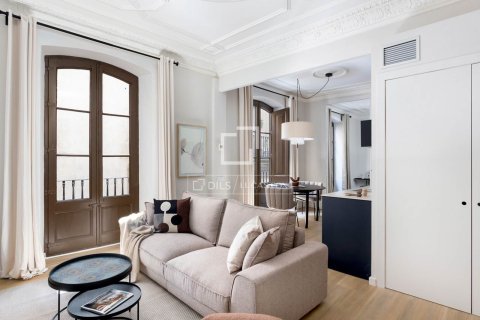 1 bedroom apartment for sale in Barcelona, Catalonia, Spain № 6815 - photo 5