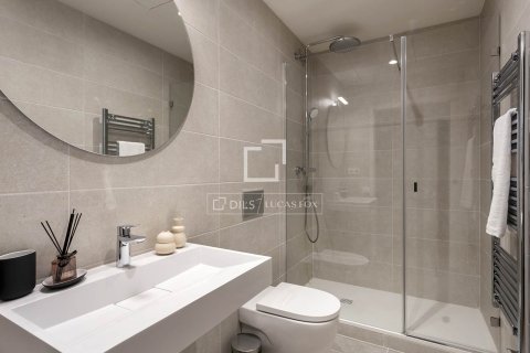 1 bedroom apartment for sale in Barcelona, Catalonia, Spain № 6815 - photo 23