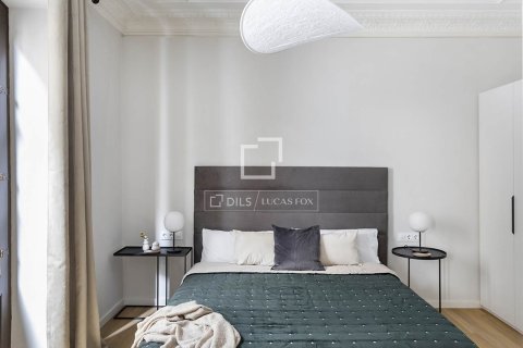 1 bedroom apartment for sale in Barcelona, Catalonia, Spain № 6815 - photo 16