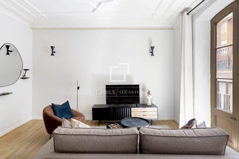 1 bedroom apartment for sale in Barcelona, Catalonia, Spain № 6815 - photo 3