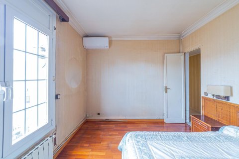 4 bedrooms apartment for sale in Barcelona, Catalonia, Spain № 6230 - photo 17