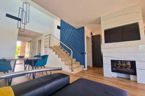 4 bedrooms house for sale in Calafell, Tarragona, Catalonia, Spain № 6228 - photo 15
