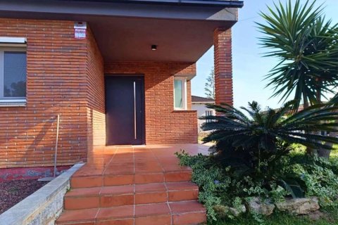 4 bedrooms house for sale in Calafell, Tarragona, Catalonia, Spain № 6228 - photo 7