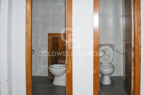 Propiedad comercial de 330 m² en venta en Barcelona, Cataluña, Spain № 5768 - foto 8