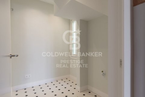 Ático de 3 dormitorios en venta en Barcelona, Cataluña, Spain № 5763 - foto 20