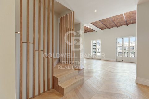 Ático de 3 dormitorios en venta en Barcelona, Cataluña, Spain № 5763 - foto 18