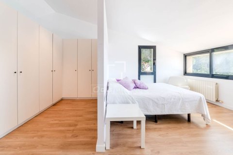 Villa de 4 dormitorios en venta en Sitges, Barcelona, Cataluña, Spain № 3882 - foto 25