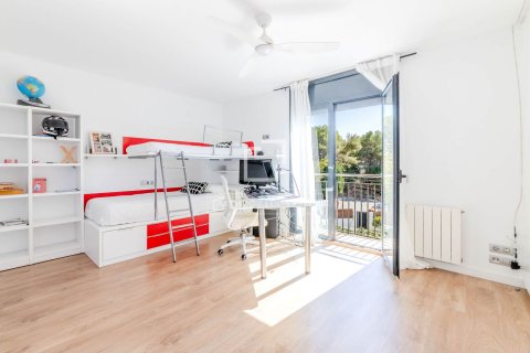 Villa de 4 dormitorios en venta en Sitges, Barcelona, Cataluña, Spain № 3882 - foto 19