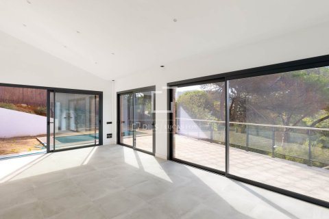 4 chambres villa à vendre à Vallromanes, Barcelona, Catalonia, Spain № 3885 - photo 3