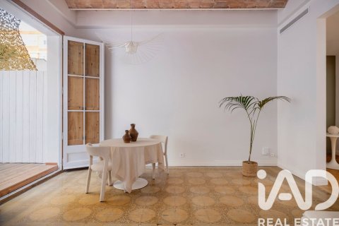 Apartamento de 3 dormitorios en venta en Barcelona, Cataluña, Spain № 4763 - foto 14