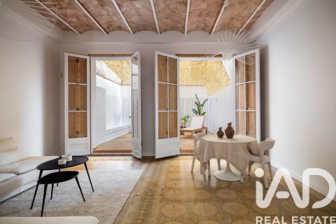 3 bedrooms apartment for sale in Barcelona, Catalonia, Spain № 4763