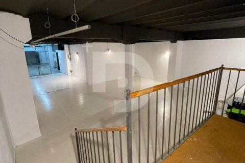 190 sq.m. commercial property for sale in L'Eixample, Barcelona, Catalonia, Spain № 4554 - photo 4