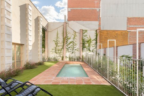 2 bedrooms apartment for sale in Barcelona, Catalonia, Spain № 4389 - photo 3