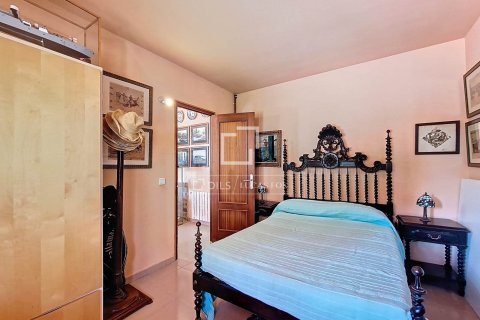 5 bedrooms finca for sale in Vilanova i la Geltru, Barcelona, Catalonia, Spain № 8777 - photo 24