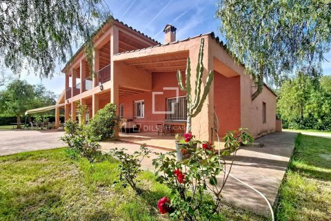 5 bedrooms finca for sale in Vilanova i la Geltru, Barcelona, Catalonia, Spain № 8777 - photo 9