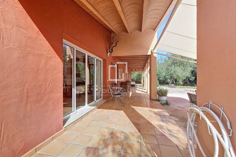 5 bedrooms finca for sale in Vilanova i la Geltru, Barcelona, Catalonia, Spain № 8777 - photo 18