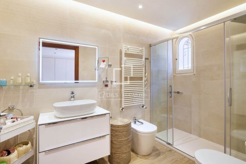 6 bedrooms villa for sale in Cabrera de Mar, Barcelona, Catalonia, Spain № 8770 - photo 25