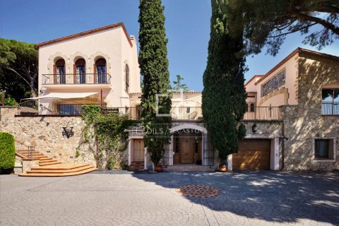 6 bedrooms villa for sale in Cabrera de Mar, Barcelona, Catalonia, Spain № 8770 - photo 2