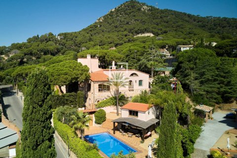 6 bedrooms villa for sale in Cabrera de Mar, Barcelona, Catalonia, Spain № 8770 - photo 4