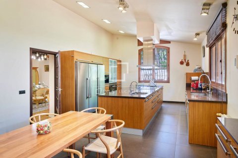 6 bedrooms villa for sale in Cabrera de Mar, Barcelona, Catalonia, Spain № 8770 - photo 14