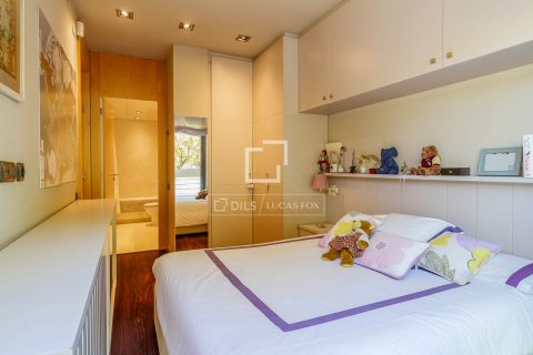 4 bedrooms apartment for sale in Barcelona, Catalonia, Spain № 8771 - photo 20