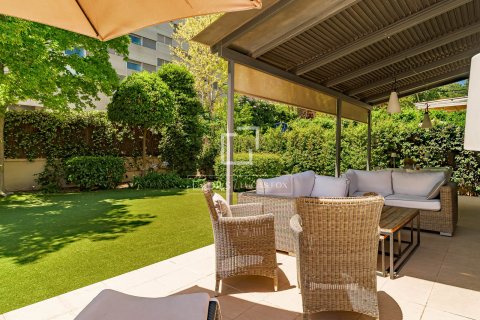 4 bedrooms apartment for sale in Barcelona, Catalonia, Spain № 8771 - photo 6
