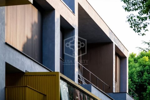 900 sq.m. commercial property for sale in Barcelona, Catalonia, Spain № 7595
