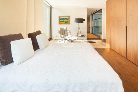 Купить виллу в Барселона, Испания с 6 спален, 728м², № 8755 - фото 4