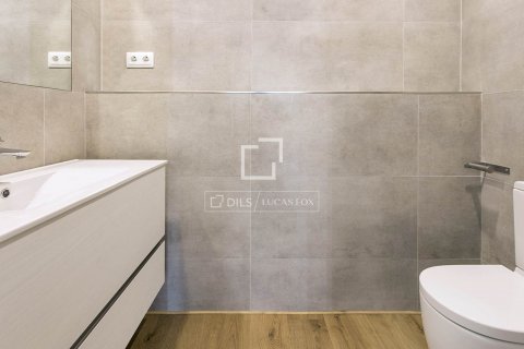 Купить квартиру в Барселона, Испания с 2 спальни, 106м², № 8754 - фото 15