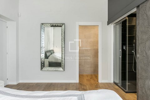 Купить квартиру в Барселона, Испания с 2 спальни, 106м², № 8754 - фото 12