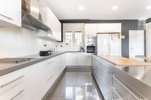 6 bedrooms house for sale in Sant Cugat Del Valles, Barcelona, Catalonia, Spain № 1435 - photo 14