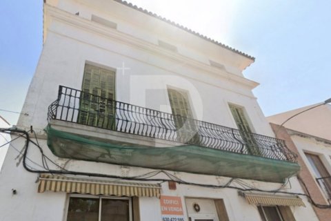 606 sq.m. hotel for sale in Barcelona, Catalonia, Spain № 4574