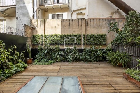 3 bedrooms apartment for sale in Barcelona, Catalonia, Spain № 6367 - photo 3