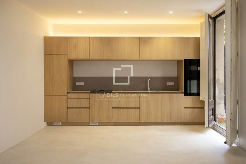 3 bedrooms apartment for sale in Barcelona, Catalonia, Spain № 6367 - photo 4
