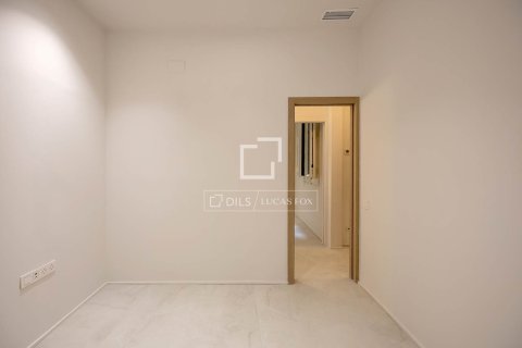 3 bedrooms apartment for sale in Barcelona, Catalonia, Spain № 6367 - photo 11
