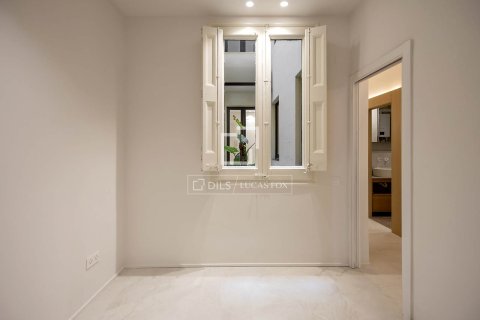 3 bedrooms apartment for sale in Barcelona, Catalonia, Spain № 6367 - photo 15
